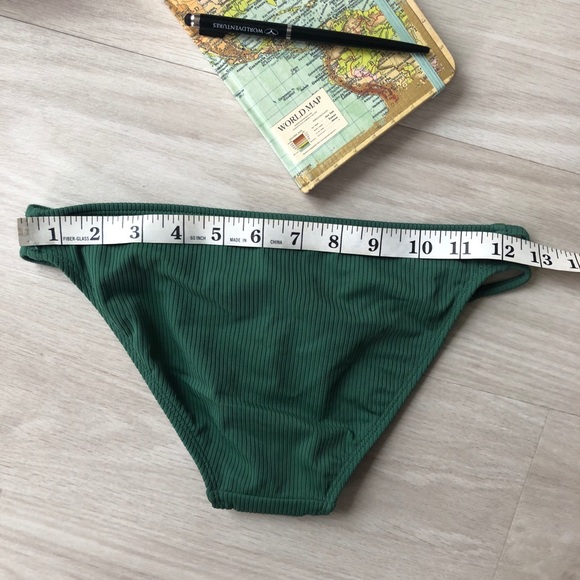 🎃 Green swim bikini bottoms  BOGO 1/2 OFF! - Picture 6 of 6